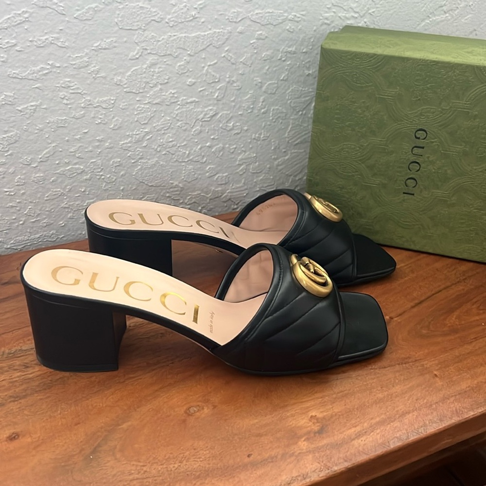 Gucci Mule Slides